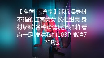 主动和我说，贱狗想舔脚了。看它舔的如此香甜看来是真想了。